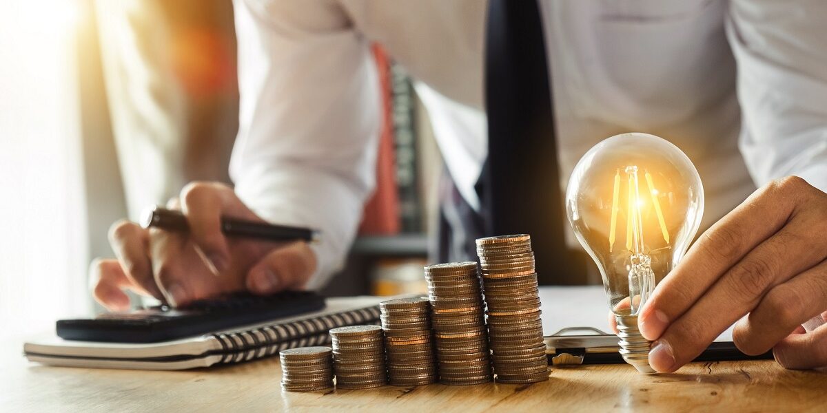 factura eléctrica gasto de suministro empresa eficiencia energética ahorro eléctrico Eres Energía