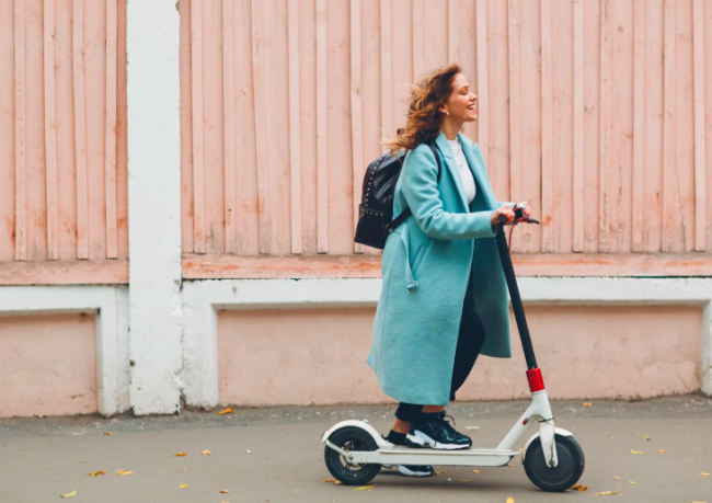 patiene eléctrico, cuanto cuesta recorrer 20km, cuanto cuesta cargar un patinete eléctrico